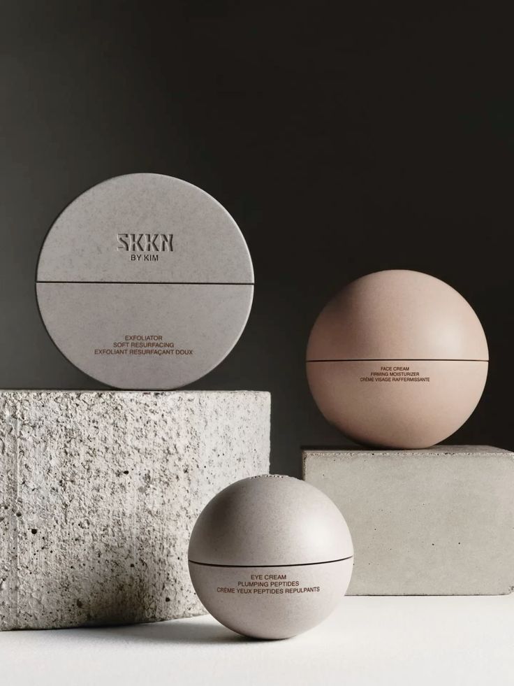 AURA 디자인 레퍼런스 — 둥근 형태의 감각적 오브제